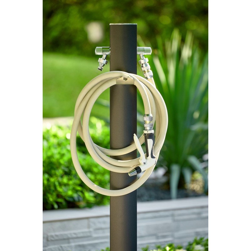 Aquapoint Totem Underground Gartensäulenbrunnen aus schwarzem Metall