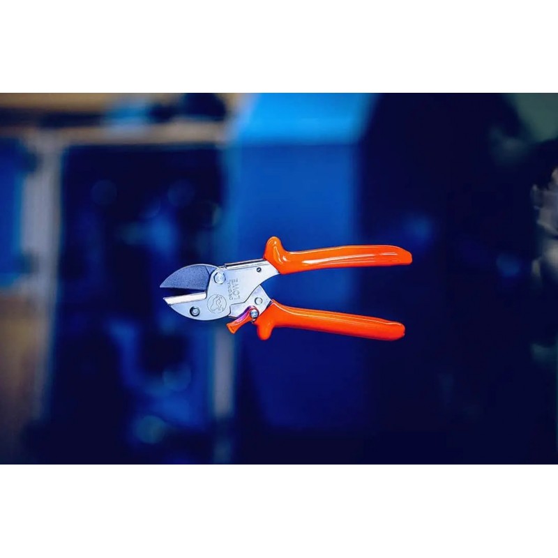 LÖWE 5 AMBOSS BABYSCHERE MIT GEBOGENEM GRIFF