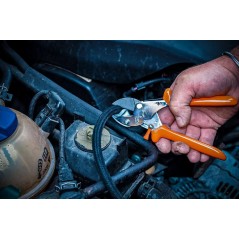 LÖWE SCISSORS FOR CUTTING RUBBER AND PLASTIC HOSES UP TO 15 MM