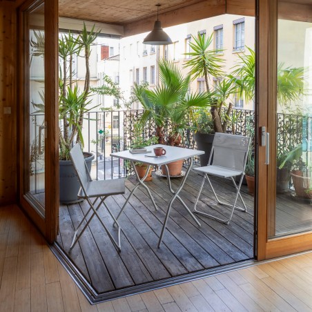 Set con Tavolo e 2 sedie BALCONY 64 x 70 cm colore Seigle LaFuma