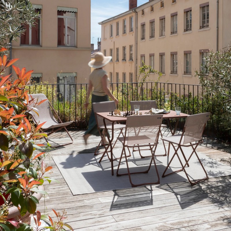 Set con Tavolo e 4 sedie BALCONY 120 x 70 cm colore Canyon LaFuma Set con Tavolo e 4 sedie BALCONY 120 x 70 cm colore Canyon LaFuma