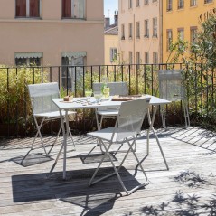 Set con Tavolo e 4 sedie BALCONY 120 x 70 cm colore Seigle LaFuma