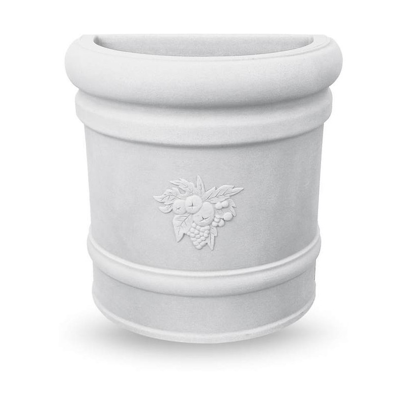 Jardinera festoneada en la Muralla Ducal Jardinera festoneada en la Muralla Ducal