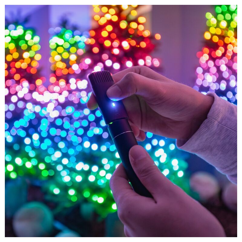 Twinkly STRINGS Luces de Navidad Smart 600 Led RGBW II Generación Cable Negro