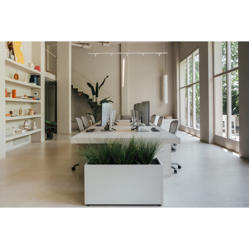 Jardinera Herstera PLANTER 50 de metal color blanco 100x50x50 cm