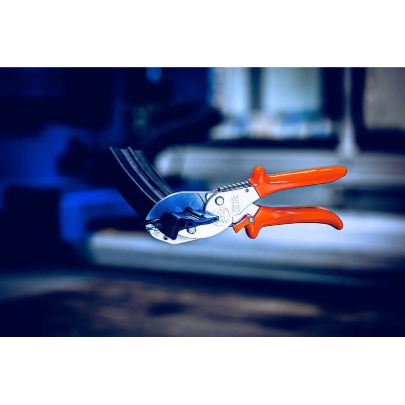 LÖWE UNIVERSAL SCISSORS