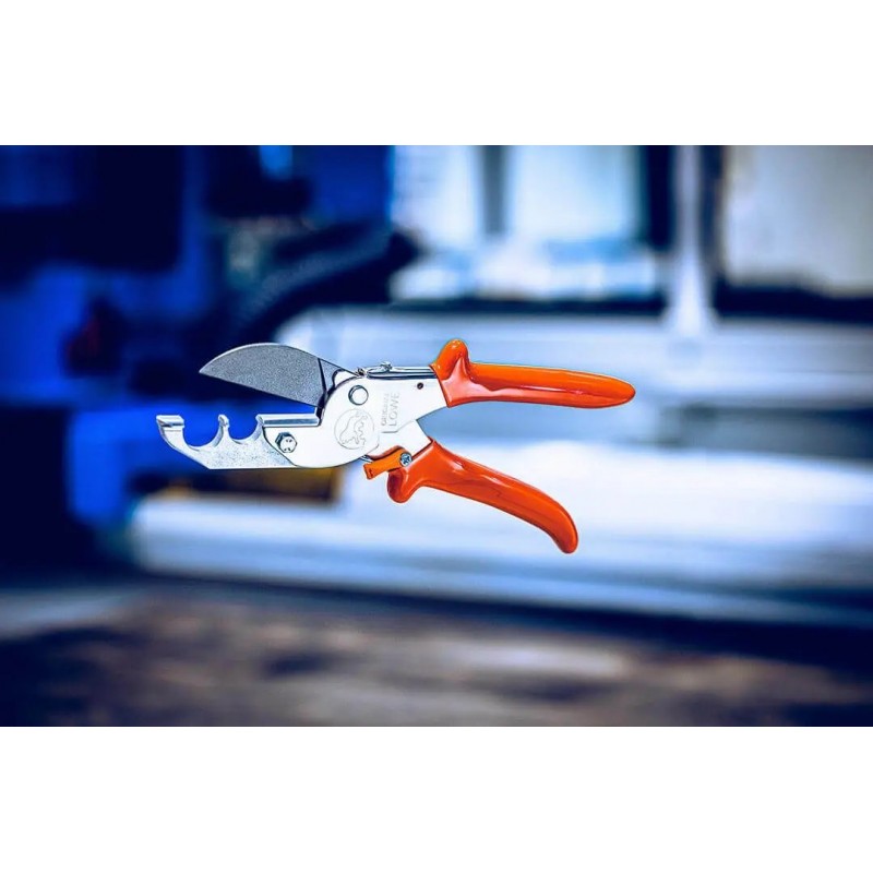 TIJERAS LÖWE PARA CORTAR TUBOS DE CABLE DE Ø16MM Y 19MM