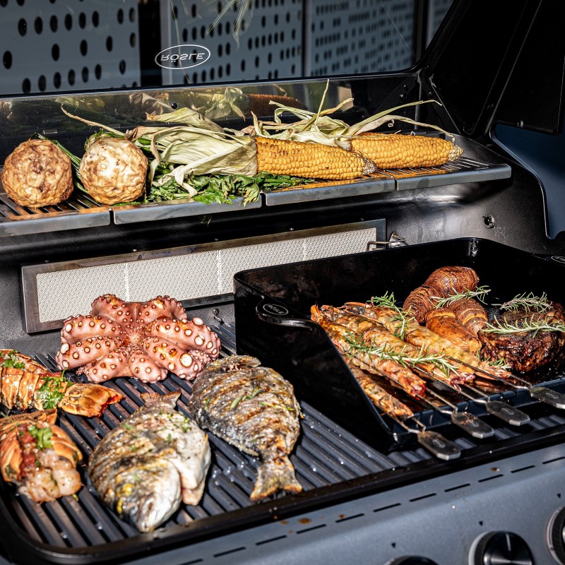 Rösle Gas Barbecue BLAZEFLAME Master 4 Black cod. 251063
