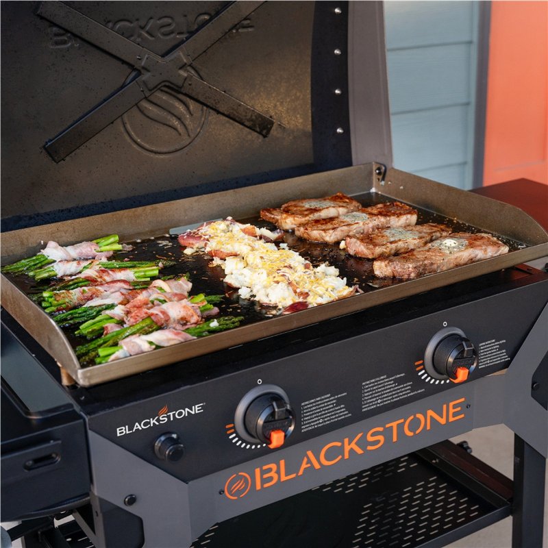 Gas griddle Blackstone Iron Forged Omnivore 28″ with hood Code 2311DK
