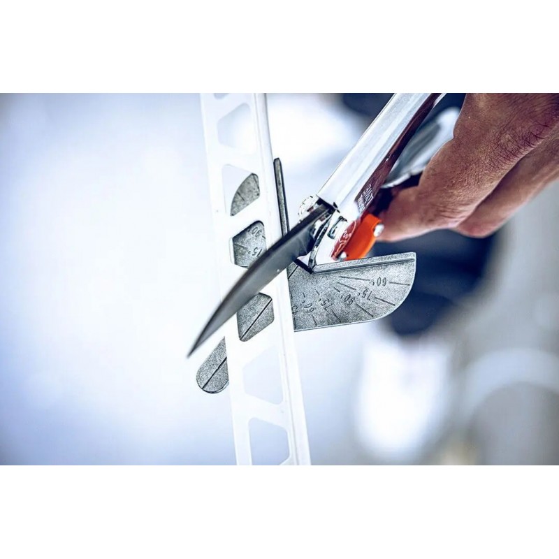 LÖWE SCISSORS FOR OBLIQUE CUTS