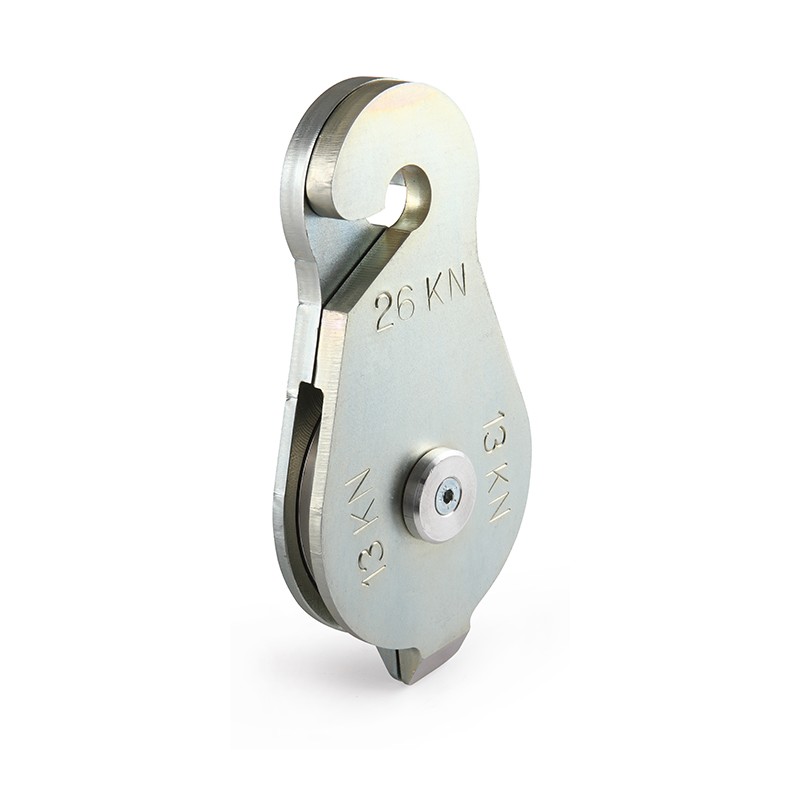 Pulley Blue Bird for winch rated capacity 1300 kg Pulley Blue Bird for winch rated capacity 1300 kg