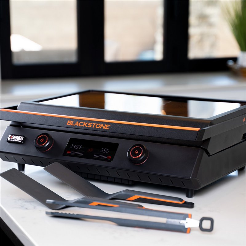 Tabletop electric griddle Blackstone E-Series 22″ Code 8001EU Tabletop electric griddle Blackstone E-Series 22″ Code 8001EU