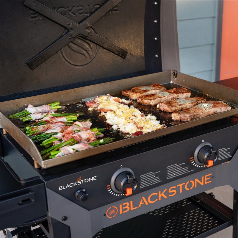 Gas griddle Blackstone Iron Forged Omnivore 28″ with hood Code 2311DK