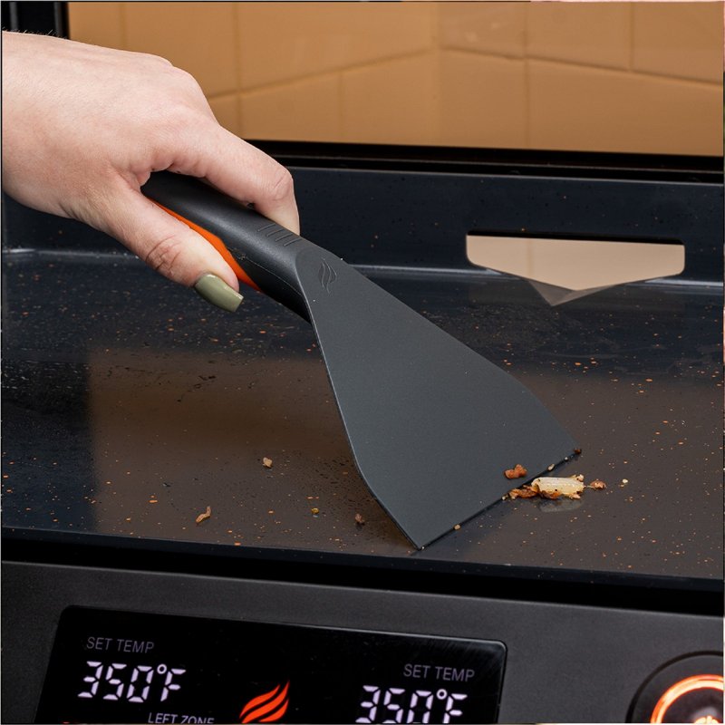 Electric griddle utensil set Blackstone E-Series 4 pieces Code 8202EU