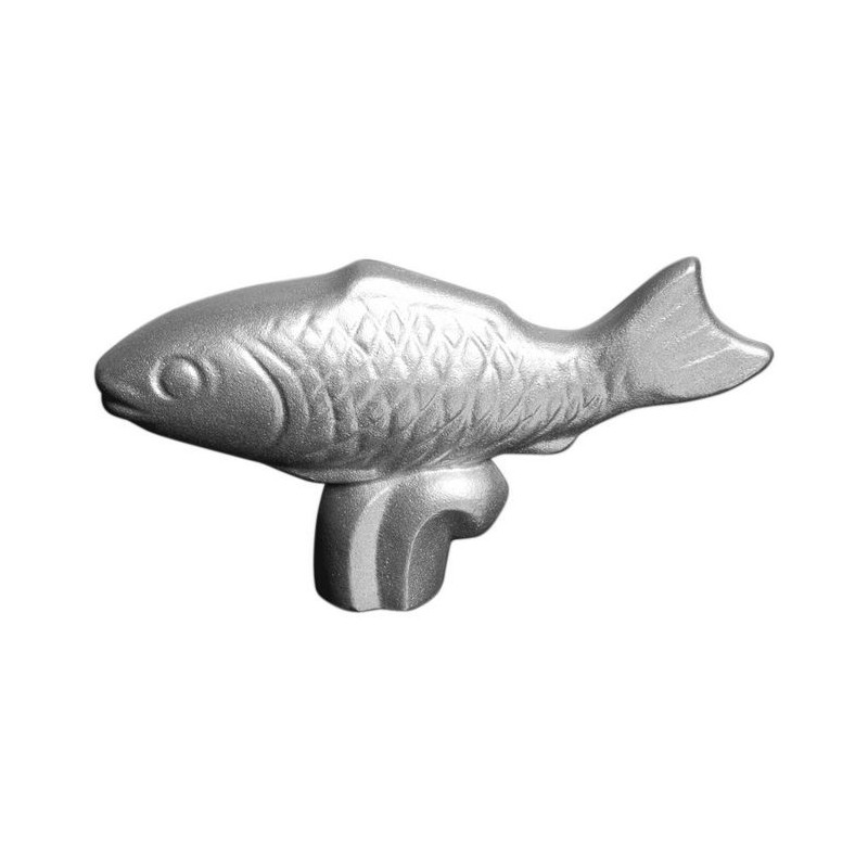 Fish knob