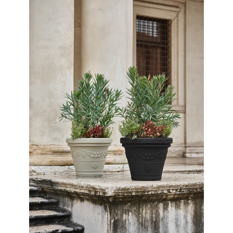 Festooned Vase Festooned Vase