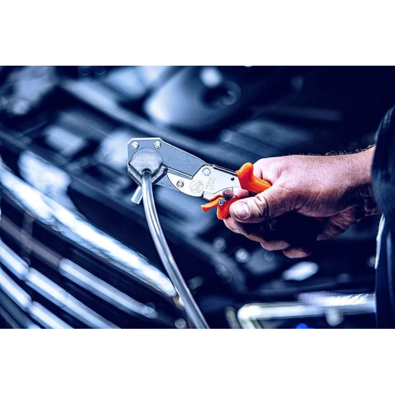 CISEAUX À TUYAU LÖWE 5 AVEC LAME TRIANGULAIRE