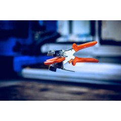 CISEAUX À JOINTS LÖWE AVEC COUPE EN A