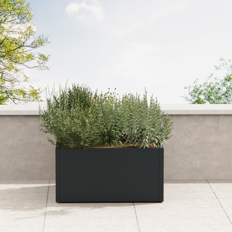 Jardinière cube basse Herstera PLANTER LOW CUBE en métal couleur anthracite 100x100x50 cm