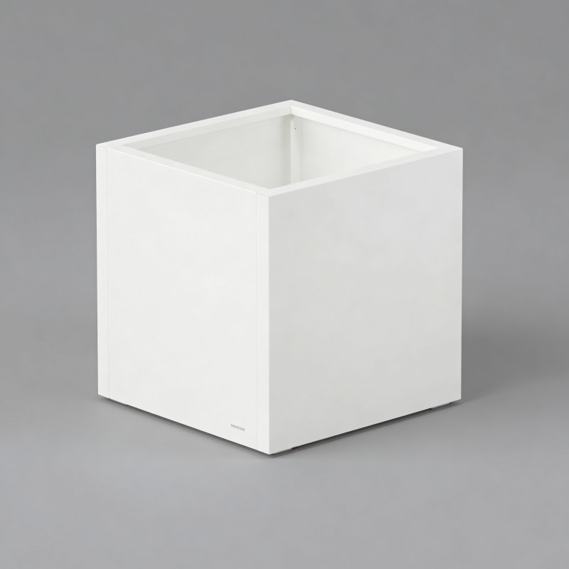 Jardinière cube Herstera PLANTER CUBE 50 en métal couleur blanc 50x50x50 cm