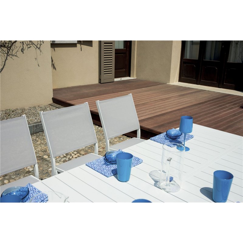 Table de jardin extensible Naxos en aluminium 160/240 x 90 cm - Blanche Greenwood