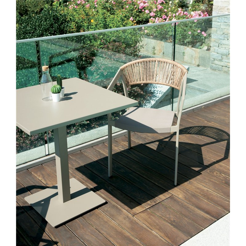 Plateau en aluminium 70 x 70 cm - Gris tourterelle Greenwood Plateau en aluminium 70 x 70 cm - Gris tourterelle Greenwood