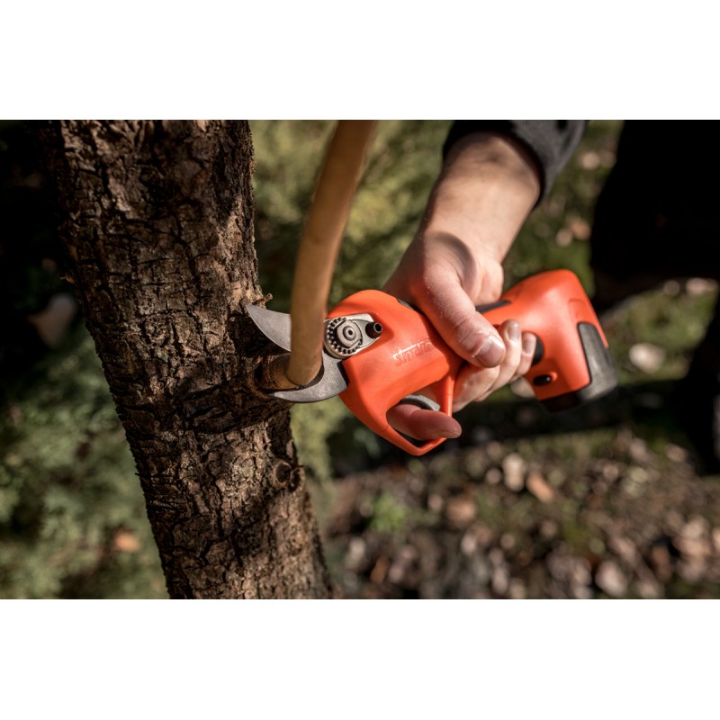 Electric Pruning Shears Volcano Stocker E-30 TP Electric Pruning Shears Volcano Stocker E-30 TP