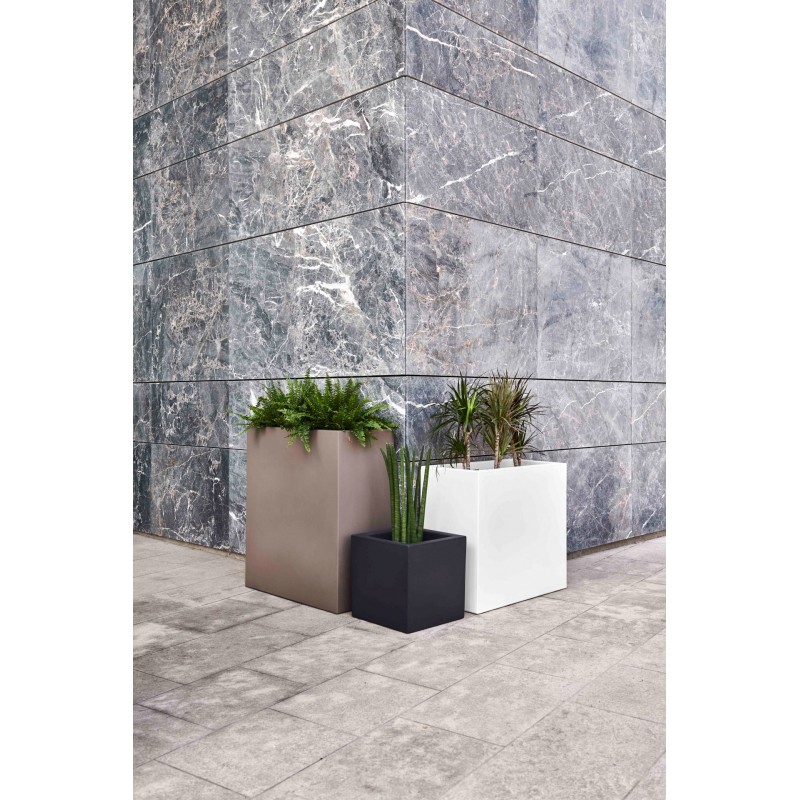 Schio Tower planter Schio Tower planter