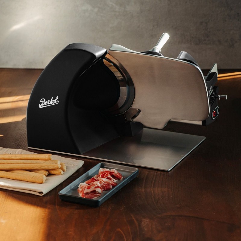 Berkel Home Line 250 Plus Slicer Matte Black colour Berkel Home Line 250 Plus Slicer Matte Black colour