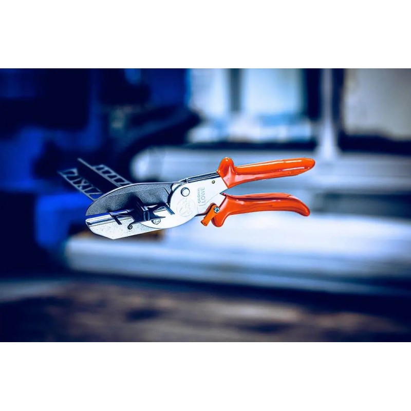 LÖWE SCISSORS FOR STRIPS WITHOUT BEAT LÖWE SCISSORS FOR STRIPS WITHOUT BEAT