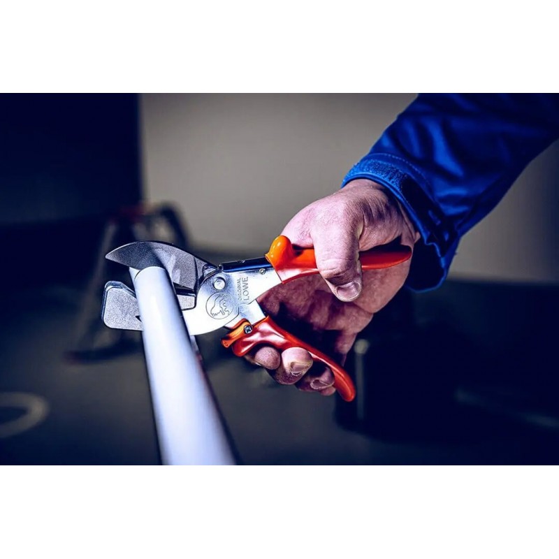 LÖWE SCISSORS FOR CUTTING RUBBER AND PLASTIC HOSES UP TO 32 MM