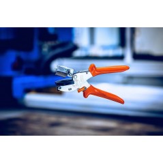 LÖWE SEALING PROFILE SHEAR - CUTTING