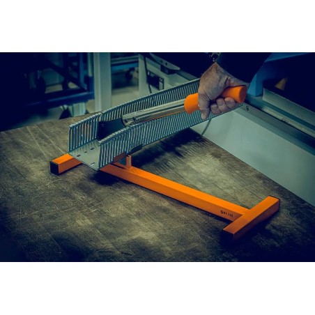 TAGLIERINA LÖWE CON TAGLIO 90°, LUNGHEZZA 130 MM