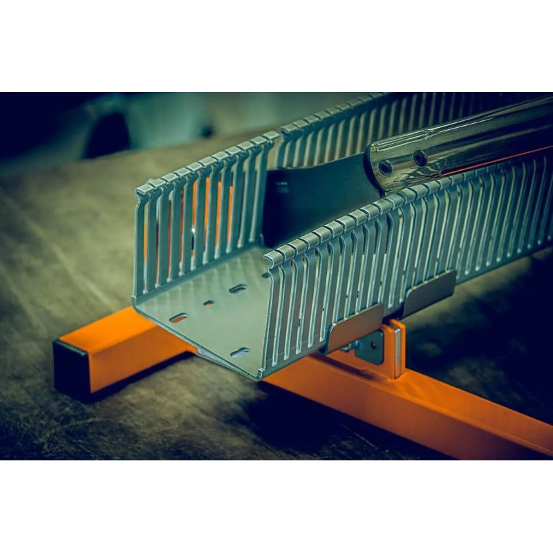 LÖWE CUTTER WITH 90° CUT, LENGTH 130 MM LÖWE CUTTER WITH 90° CUT, LENGTH 130 MM