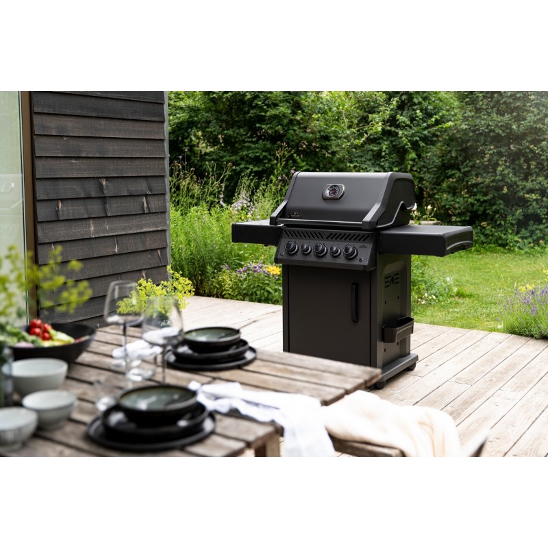 Napoleon gas barbecue PHANTOM ROGUE SE 425 code RSE425RSIBPMK Napoleon gas barbecue PHANTOM ROGUE SE 425 code RSE425RSIBPMK