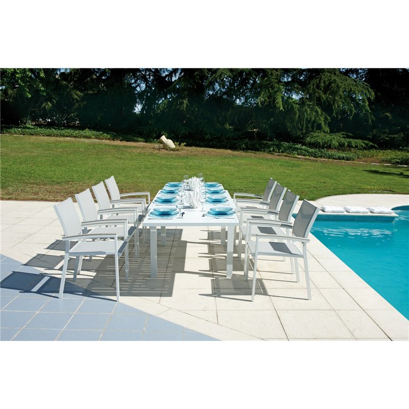 Greenwood Montecatini Extendable Aluminum Garden Table 135/270x90.5 cm - White Greenwood Montecatini Extendable Aluminum Garden Table 135/270x90.5 cm - White