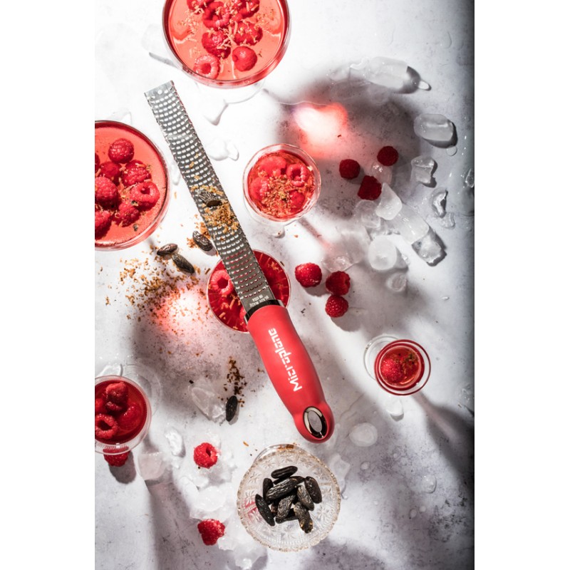 Microplane Premium Classic Zester Grater Burgundy Red Microplane Premium Classic Zester Grater Burgundy Red