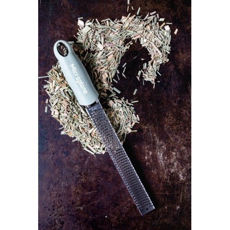 Microplane Premium Classic Zester Grater Sage