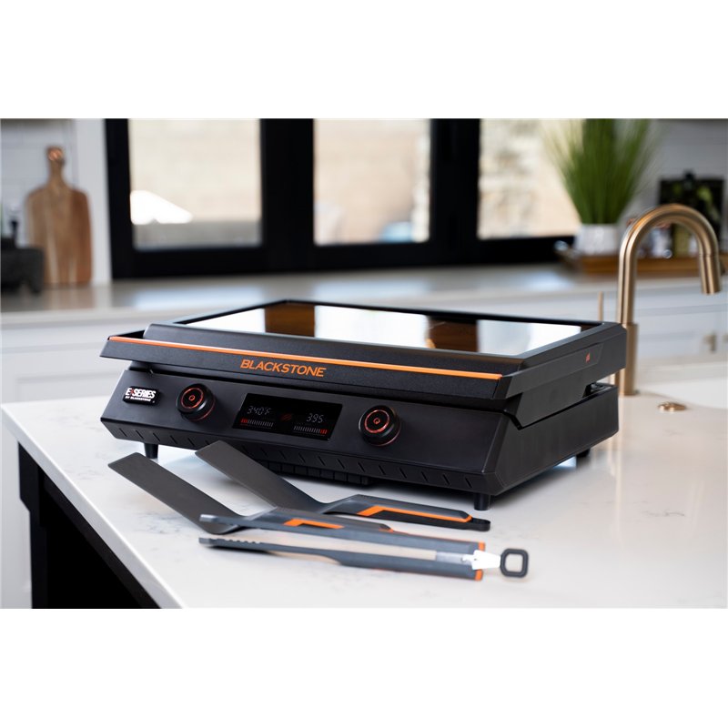 Tabletop electric griddle Blackstone E-Series 22″ Code 8001EU Tabletop electric griddle Blackstone E-Series 22″ Code 8001EU