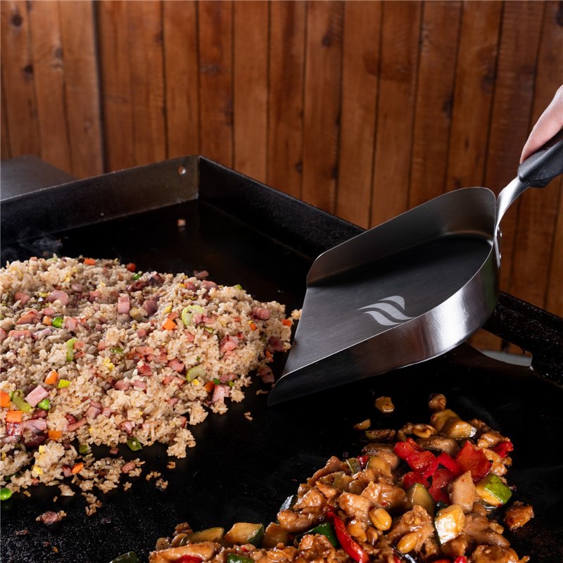 Paletta concava per piastra Blackstone Griddle Scoop XL Cod. 5621EU