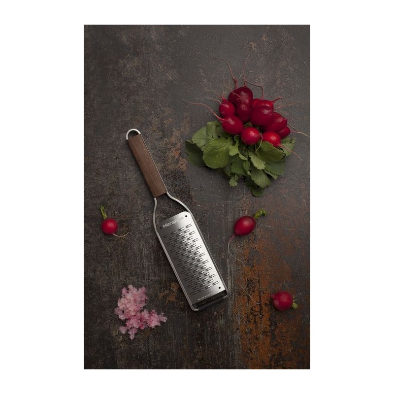 Microplane Master Ribbon Grater Microplane Master Ribbon Grater