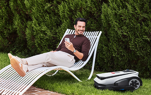 Installazione robot tagliaerba automatico