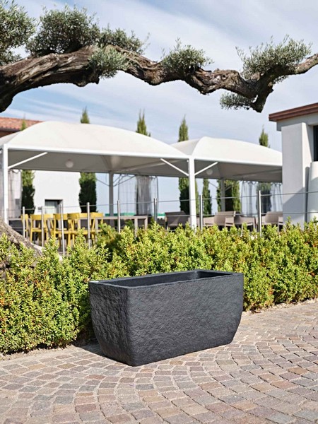 Jarrones y macetas de Teraplast