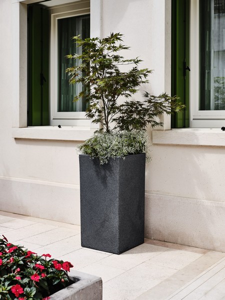 Jarrones y macetas de Teraplast