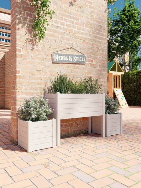 Jarrones y macetas de Teraplast