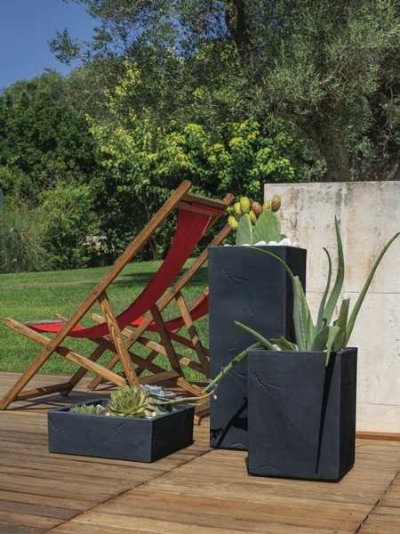 Vasi e Fioriere Vasar