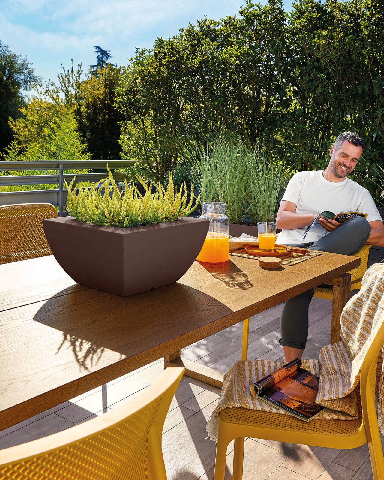 Veca Pots and Planters