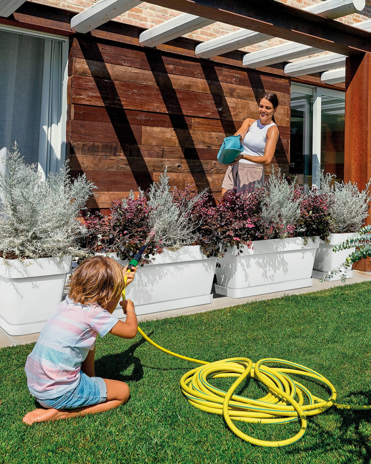 Veca Pots and Planters