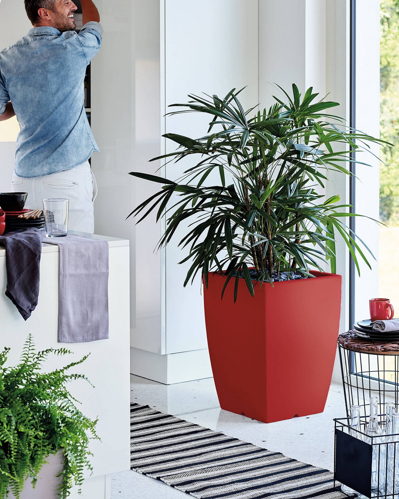 Veca Pots and Planters