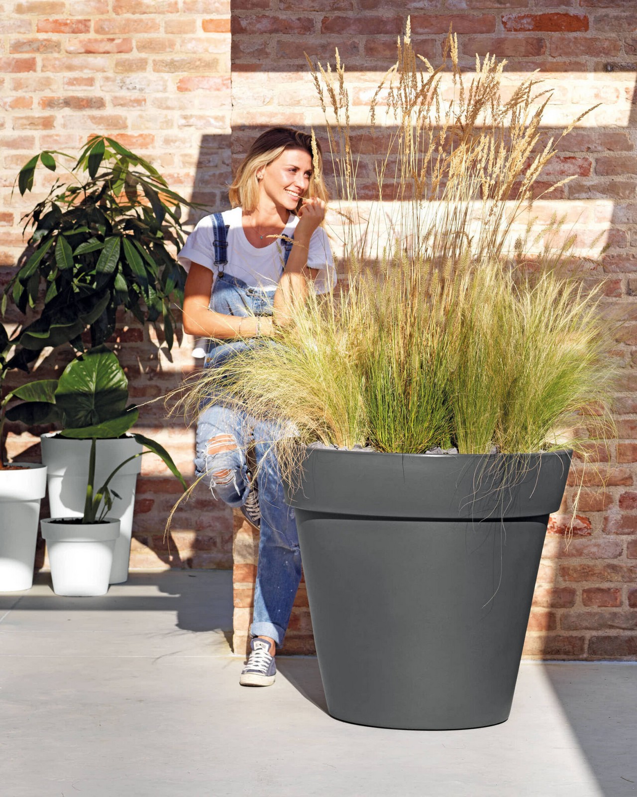 Veca Pots and Planters